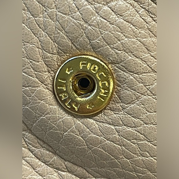 Chloe Lily Pink Small Crossbody Bag - Picture 4 of 14